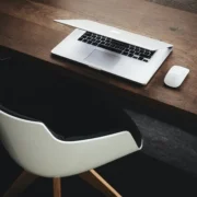 Luca Bravo 9l 326FISzk Unsplash